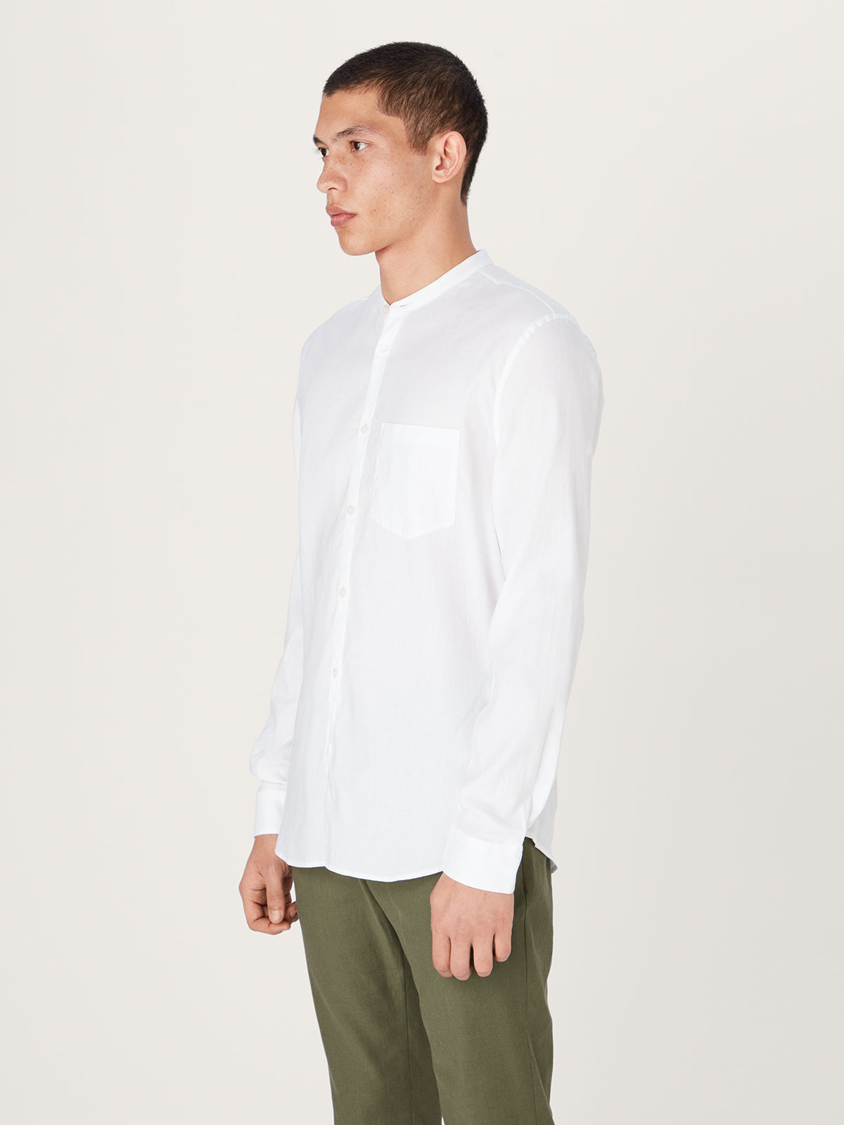 The All Day Shirt Linen Collarless || White | Linen
