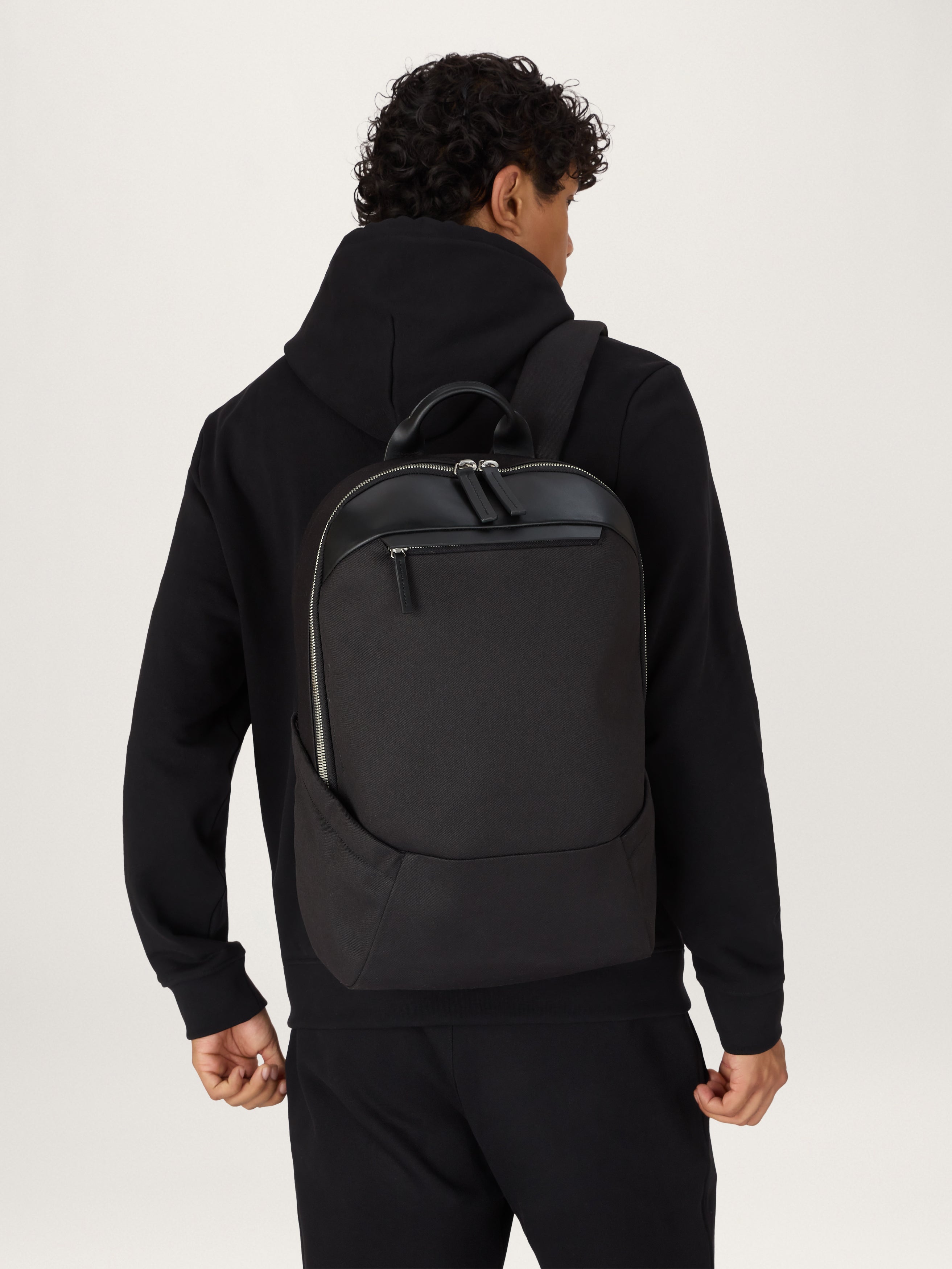 Explorer apex rucksack best sale