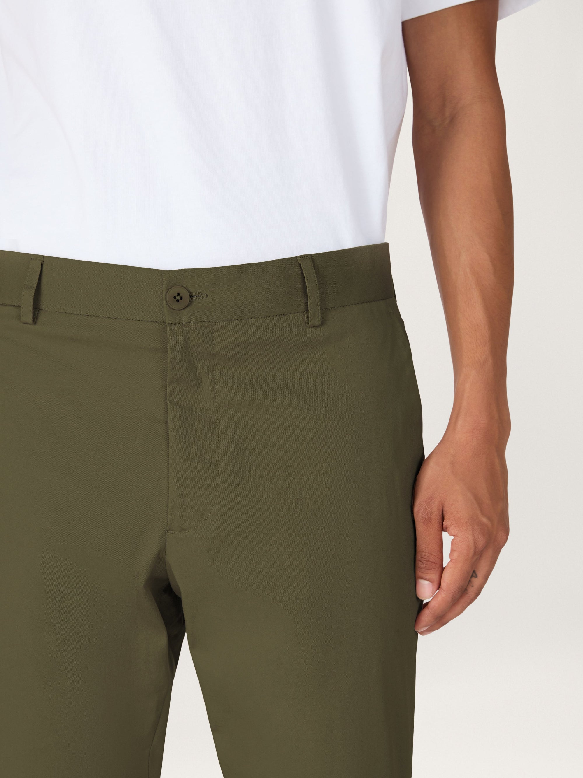 The Essential Chino || Spruce | Stretch Cotton